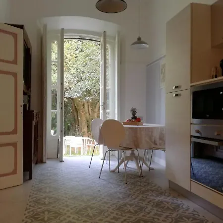 Casa Mirella Apartment